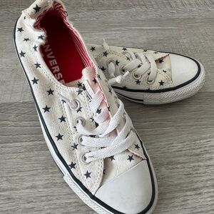 Converse Women’s White and Blue Star Sneakers